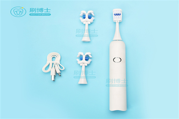 電動牙刷如何充電？常見的四種電動牙刷充電方式